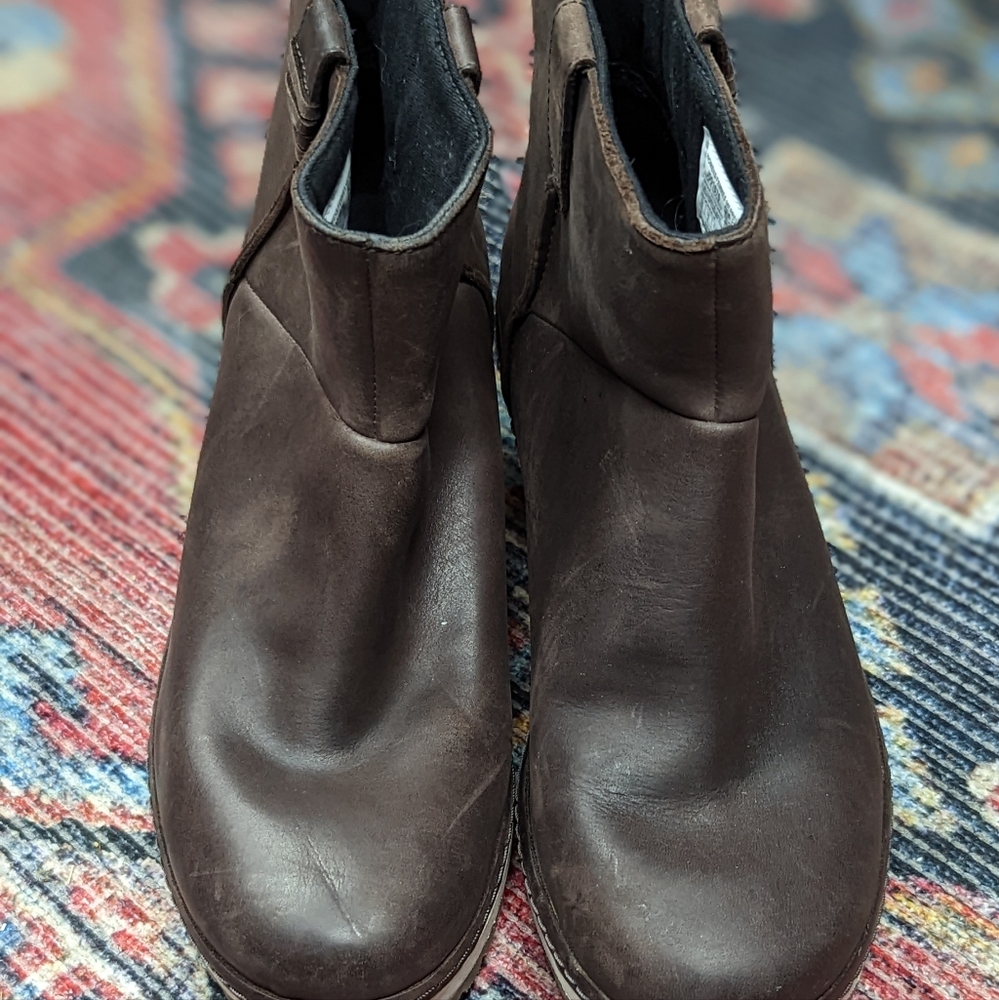 Merrell booties - Picture 2 of 4